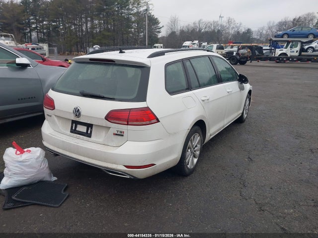 2018 VOLKSWAGEN GOLF SPORTWAGEN 3VW217AU2JM766601 Photo 3
