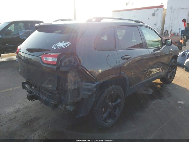 1C4PJMCS6GW123096 Jeep Cherokee Altitude