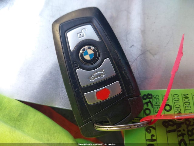 44154358 :رقم المزاد ، WBAXG5C52DD230181 vin ، 2013 Bmw 528i مزاد بيع