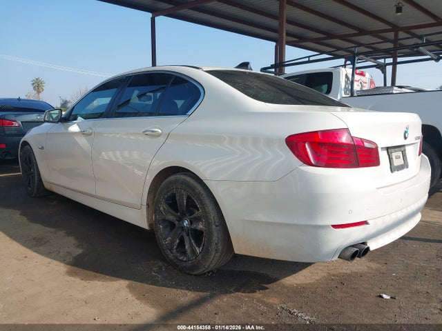 44154358 :رقم المزاد ، WBAXG5C52DD230181 vin ، 2013 Bmw 528i مزاد بيع