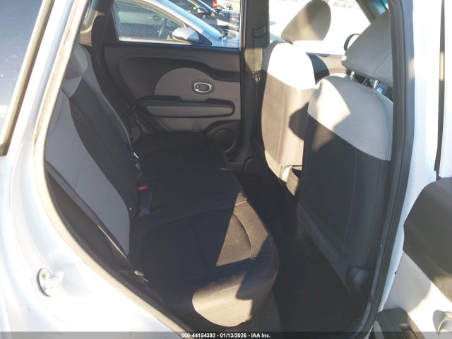 2015 Kia Soul მანქანა იყიდება აუქციონზე, vin: KNDJN2A27F7775719, აუქციონის ნომერი: 44154392