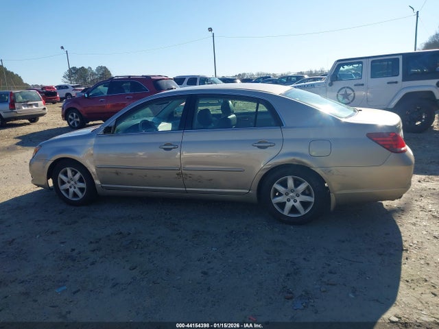 44154398 :رقم المزاد ، 4T1BK36B88U309096 vin ، 2008 Toyota Avalon Xl مزاد بيع