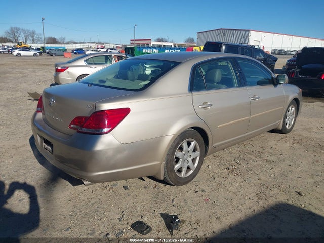 44154398 :رقم المزاد ، 4T1BK36B88U309096 vin ، 2008 Toyota Avalon Xl مزاد بيع
