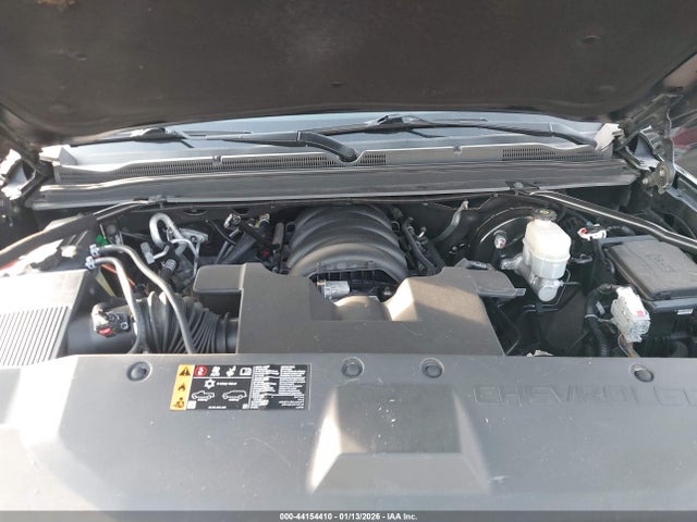 1GNSKHKC7KR372093 Chevrolet Suburban Lt