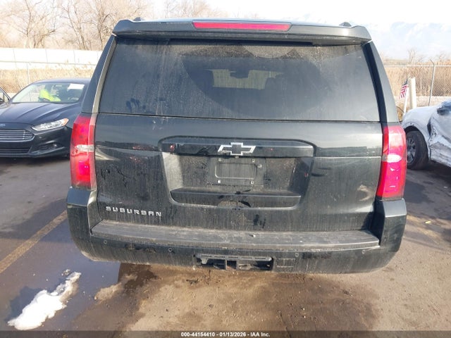 1GNSKHKC7KR372093 Chevrolet Suburban Lt