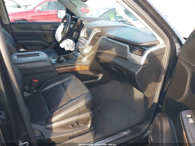 1GNSKHKC7KR372093 Chevrolet Suburban Lt