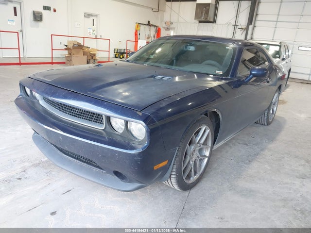 2C3CDYAG3EH111175 Dodge Challenger Sxt