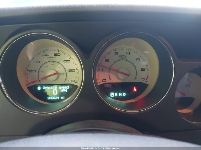 2C3CDYAG3EH111175 Dodge Challenger Sxt