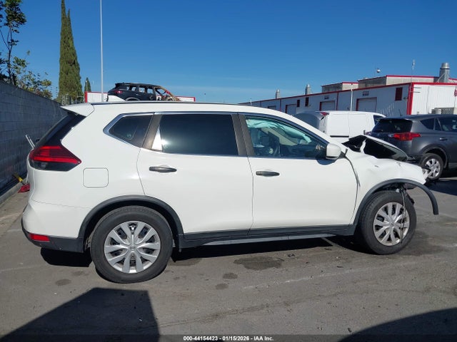 JN8AT2MT8HW136224 Nissan ROGUE S
