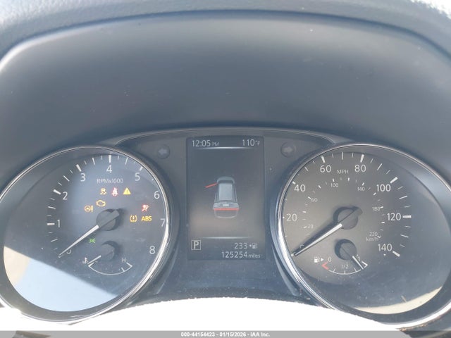 JN8AT2MT8HW136224 Nissan ROGUE S