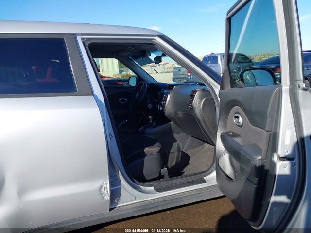 KNDJN2A29H7460858 KIA Soul