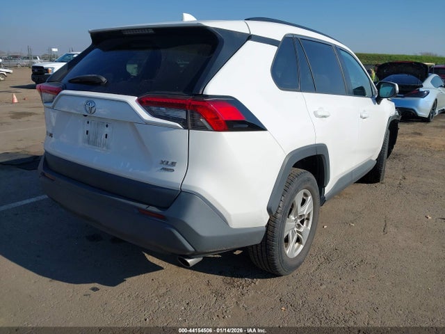 Toyota Rav4 Xle 2020 2T3P1RFV7LC092101 Image 4