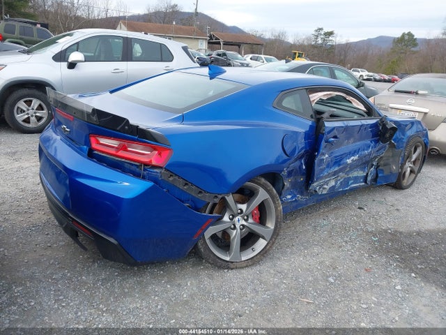 2018 CHEVROLET CAMARO 1G1FE1R79J0153195 Photo 3