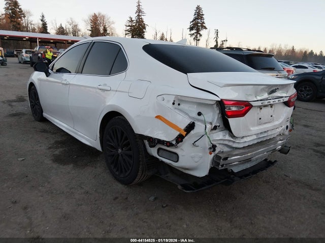 4T1G11BK1LU002705 Toyota Camry Se Awd