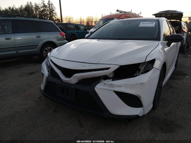 4T1G11BK1LU002705 Toyota Camry Se Awd