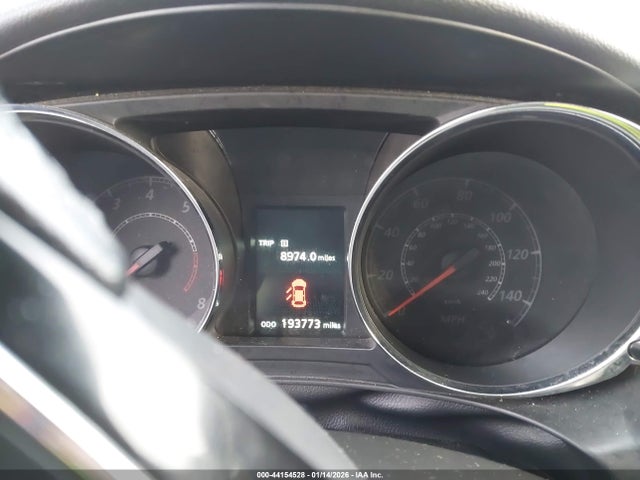 2018 MITSUBISHI OUTLANDER SPORT JA4AP3AWXJZ036211 Photo 6