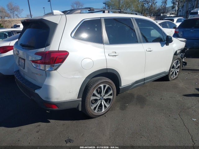 Subaru Forester Limited 2019 JF2SKAUC3KH566639 Image 4