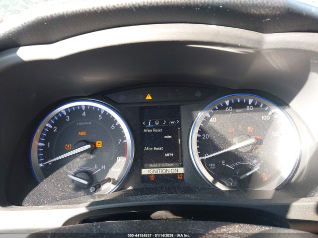 5TDJZRFHXJS860403 Toyota Highlander Xle