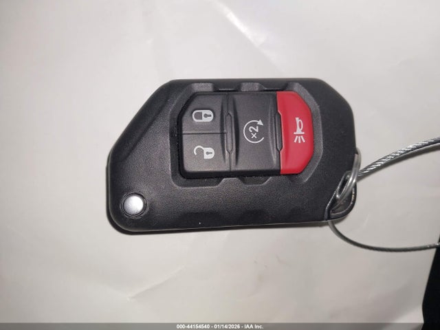 1C4JJXSJXPW576945 Jeep Wrangler 4-door Rubicon 392 4x4
