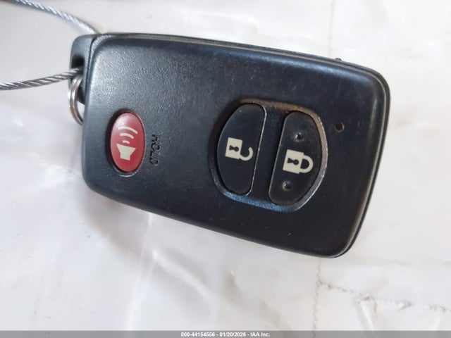 Toyota Prius Two 2014 JTDKN3DU9E0388166 Image 11