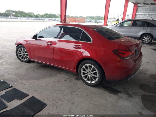 2021 MERCEDES-BENZ A 220 W1K3G4EB3MJ277158 Photo 2