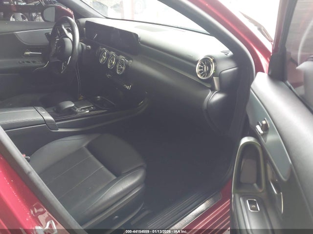 2021 MERCEDES-BENZ A 220 W1K3G4EB3MJ277158 Photo 4