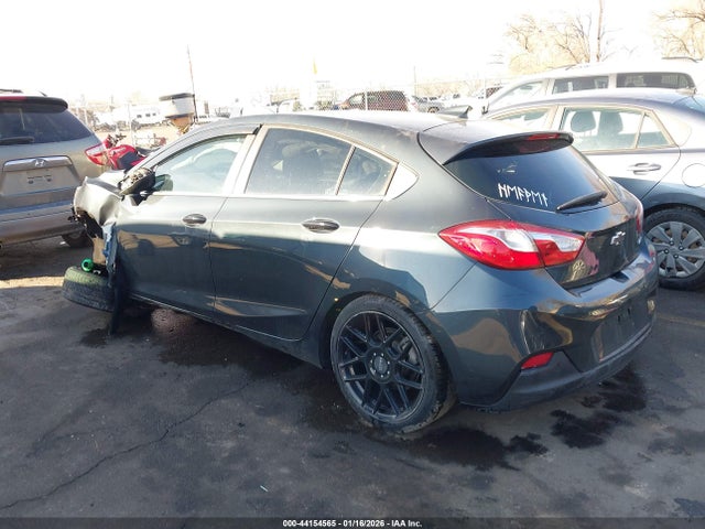 Chevrolet Cruze Lt Auto 2018 3G1BE6SM4JS638686 Image 3