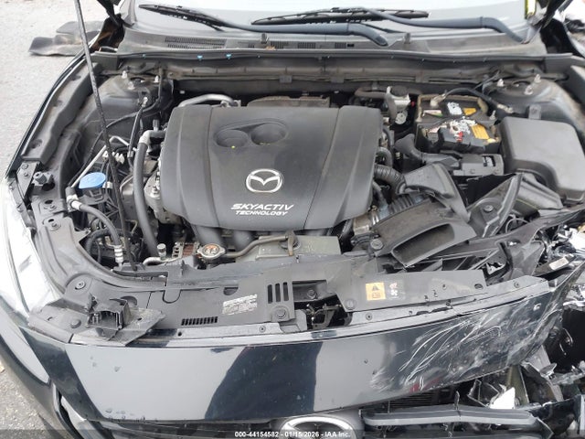 3MZBN1L32JM182527 Mazda Mazda3 Touring