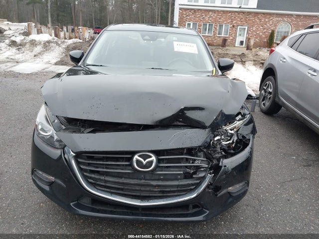 3MZBN1L32JM182527 Mazda Mazda3 Touring