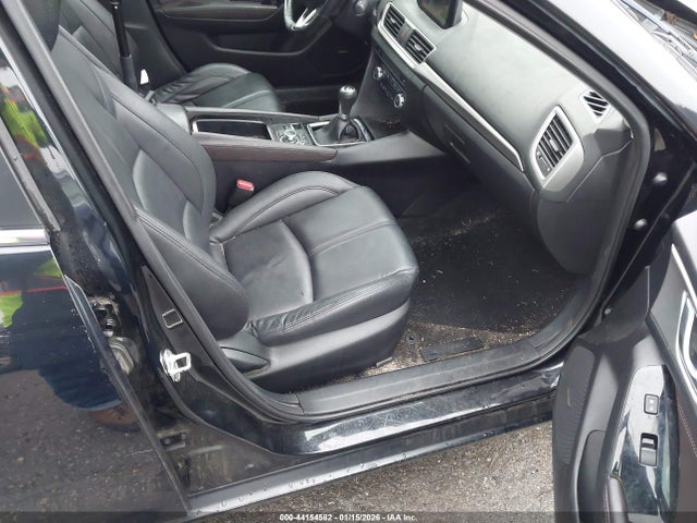 3MZBN1L32JM182527 Mazda Mazda3 Touring