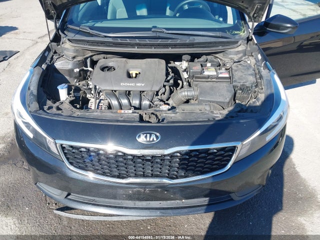 KIA FORTE LX 2017 3KPFL4A72HE026817 Image 10
