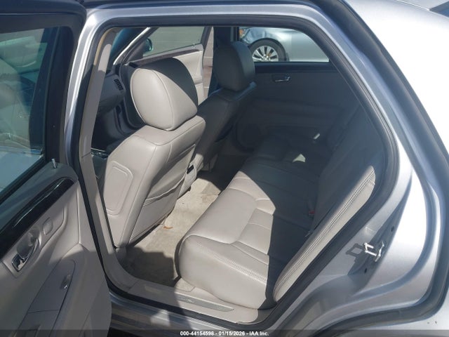 44154598 :رقم المزاد ، 1G6KD57Y49U111360 vin ، 2009 Cadillac Dts 1sc مزاد بيع