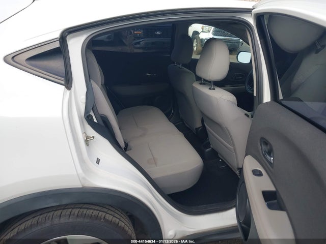 3CZRU5H32LM712562 Honda Hr-v 2wd Lx