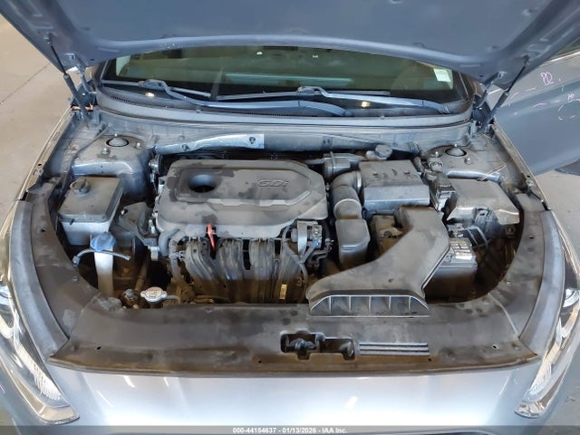 Hyundai SONATA SE 2019 5NPE24AF2KH745302 Image 10