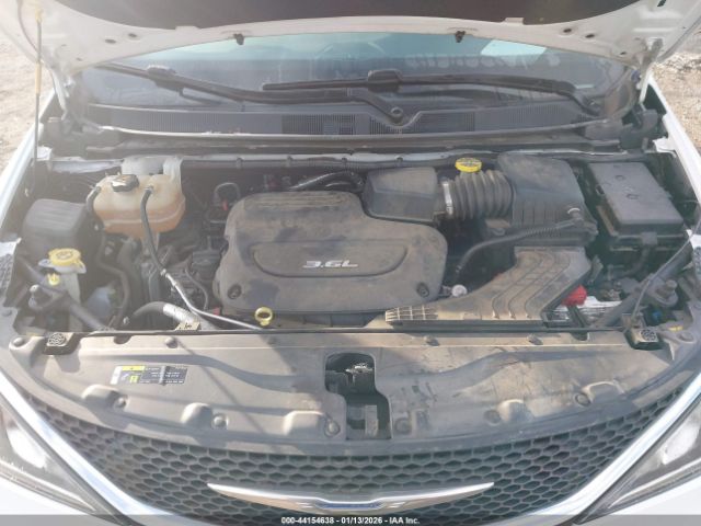 2018 CHRYSLER PACIFICA 2C4RC1GG3JR268944 Photo 9
