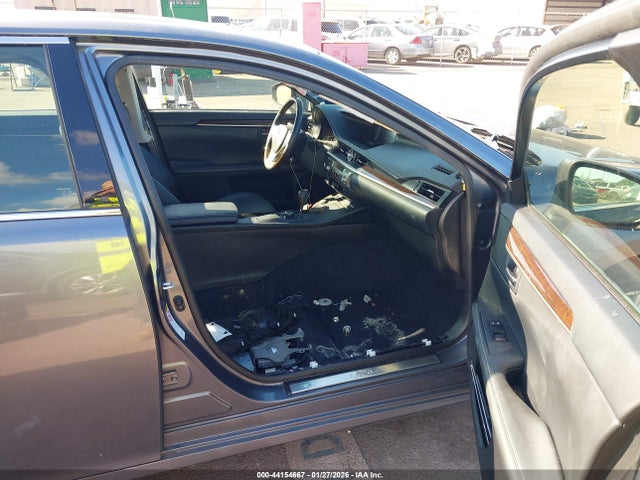 JTHBK1GG5E2150272 Lexus ES 350