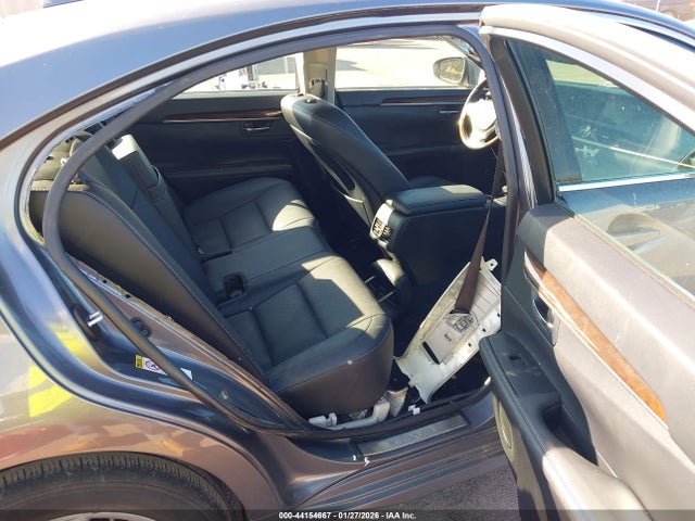 JTHBK1GG5E2150272 Lexus ES 350