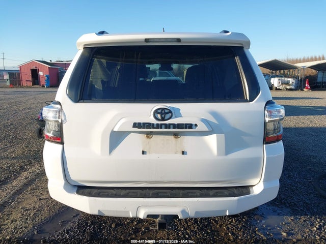 JTEBU5JR4K5673415 Toyota 4RUNNER SR5