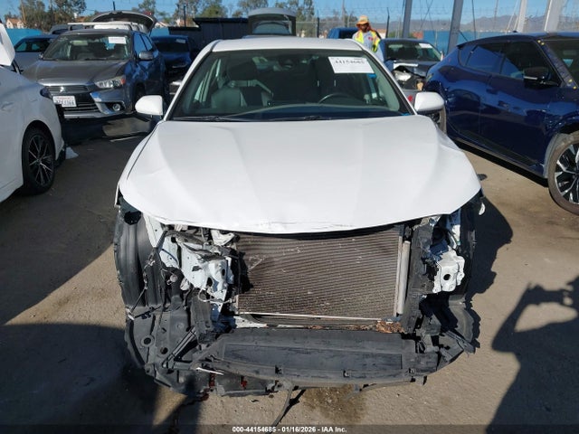 4T1G11AK3MU601771 Toyota CAMRY SE
