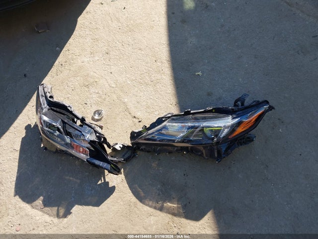 4T1G11AK3MU601771 Toyota CAMRY SE
