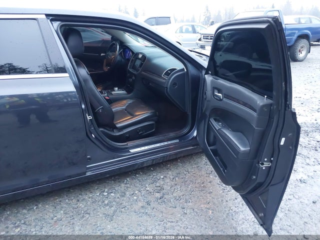 Chrysler 300C 2017 2C3CCAEG1HH645686 Image 5