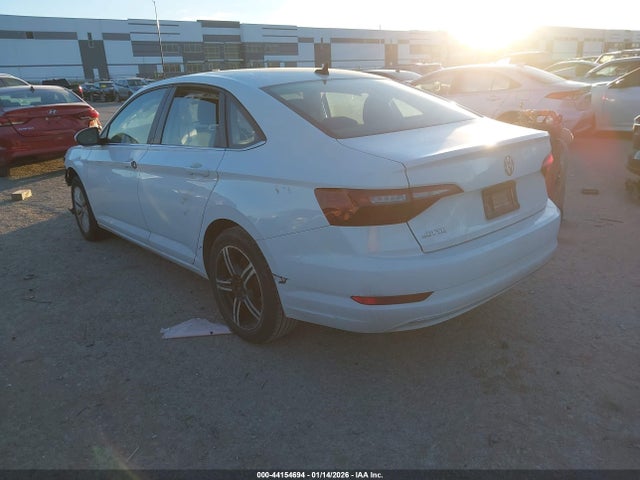 2020 VOLKSWAGEN JETTA 3VWN57BU6LM008229 Photo 2