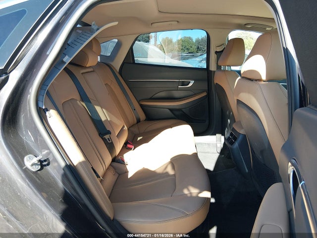 KMHL54JJXPA056007 Hyundai Sonata Hybrid Limited