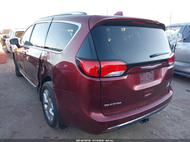 Продажа на аукционе авто 2017 Chrysler Pacifica Limited, vin: 2C4RC1GG9HR529665, номер лота: 44154728
