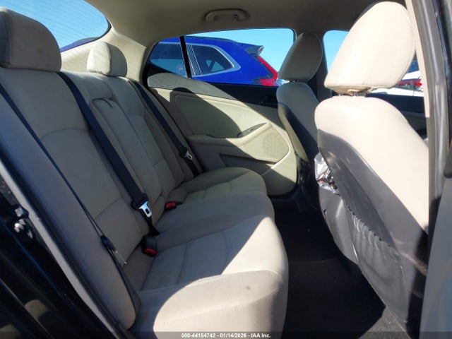 5XXGM4A78EG315060 KIA Optima Lx