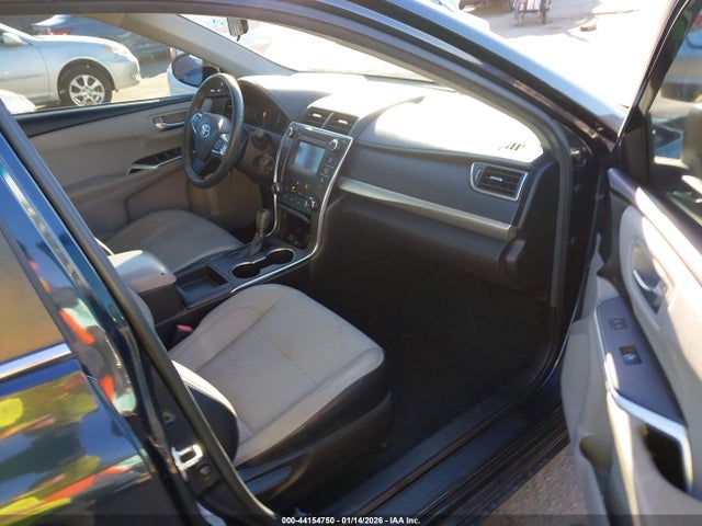 4T1BF1FK9HU389274 Toyota CAMRY SE
