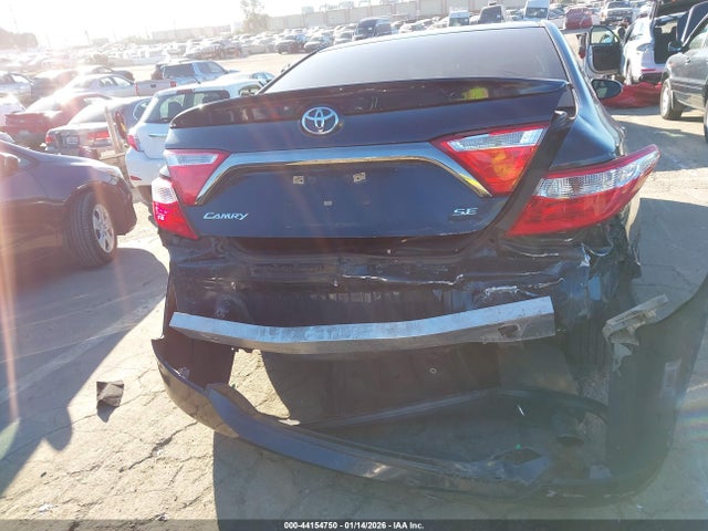 4T1BF1FK9HU389274 Toyota CAMRY SE
