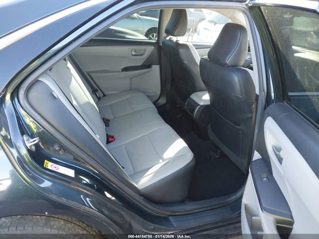 4T1BF1FK9HU389274 Toyota CAMRY SE