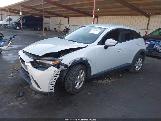 2018 MAZDA CX-3 JM1DKFB78J0316949 Photo 1
