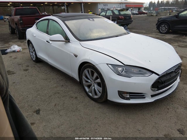 2015 TESLA MODEL S 5YJSA4H22FFP69600 Photo 0